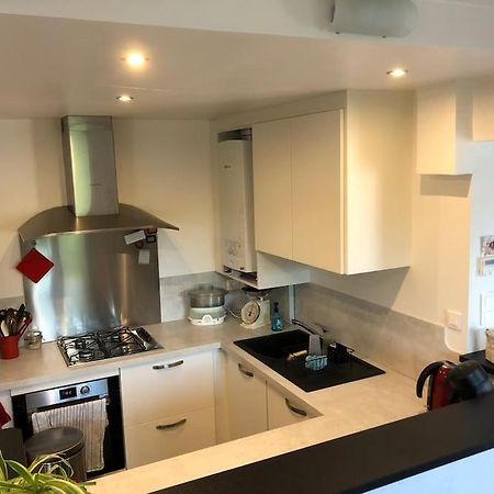 Appartement En Duplex Avec Parking Et Jardinet Bourges Exterior foto